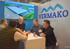 Andreas Rattman explains about the the different possibilities of Vermako Greenhouses